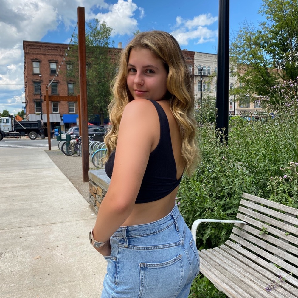 Meet your Posher, Maggie